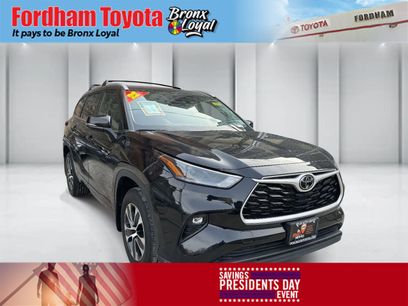 Used 2022 Toyota Highlander XLE