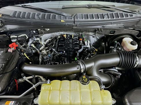 Used 2021 Lincoln Navigator Reserve image 9