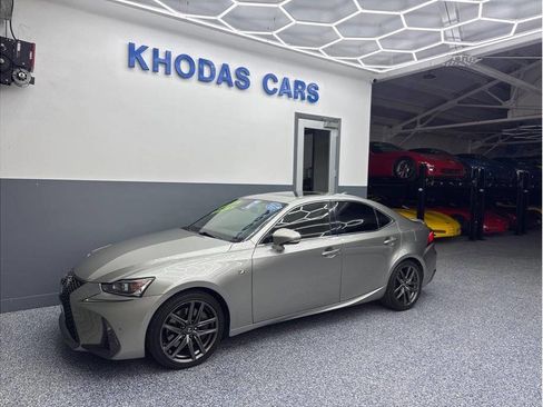 Used 2020 Lexus IS 350 F Sport w/ F Sport Package image 2