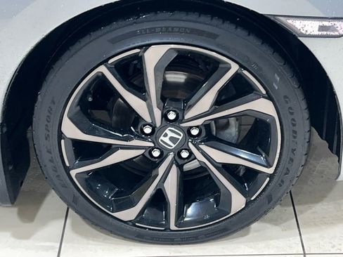 Used 2021 Honda Civic Sport image 14