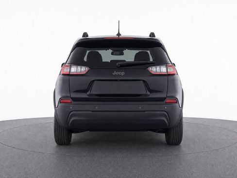 Used 2021 Jeep Cherokee Latitude Plus FWD image 7