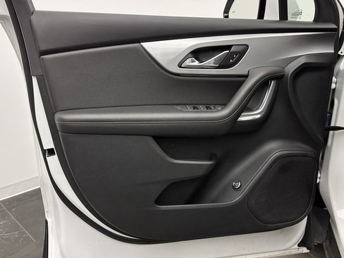 Used 2021 Chevrolet Blazer LT image 11