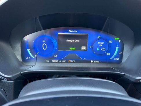 Used 2021 Ford Escape Titanium w/ Titanium Elite Package AWD/4WD image 47