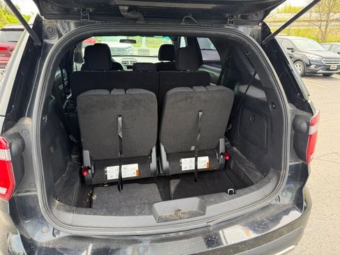 Used 2016 Ford Explorer XLT AWD/4WD image 5