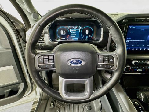 Used 2023 Ford F150 Lariat w/ Trailer Tow Package AWD/4WD image 9