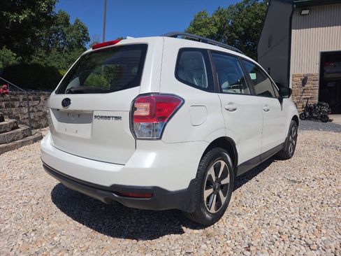 Used 2018 Subaru Forester 2.5i w/ Alloy Wheel Package AWD/4WD image 6