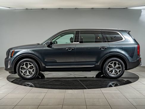 Used 2022 Kia Telluride EX w/ Towing Package AWD/4WD image 8