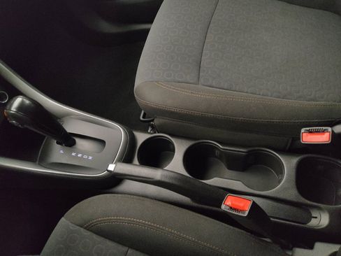 Used 2020 Chevrolet Trax LS FWD image 26