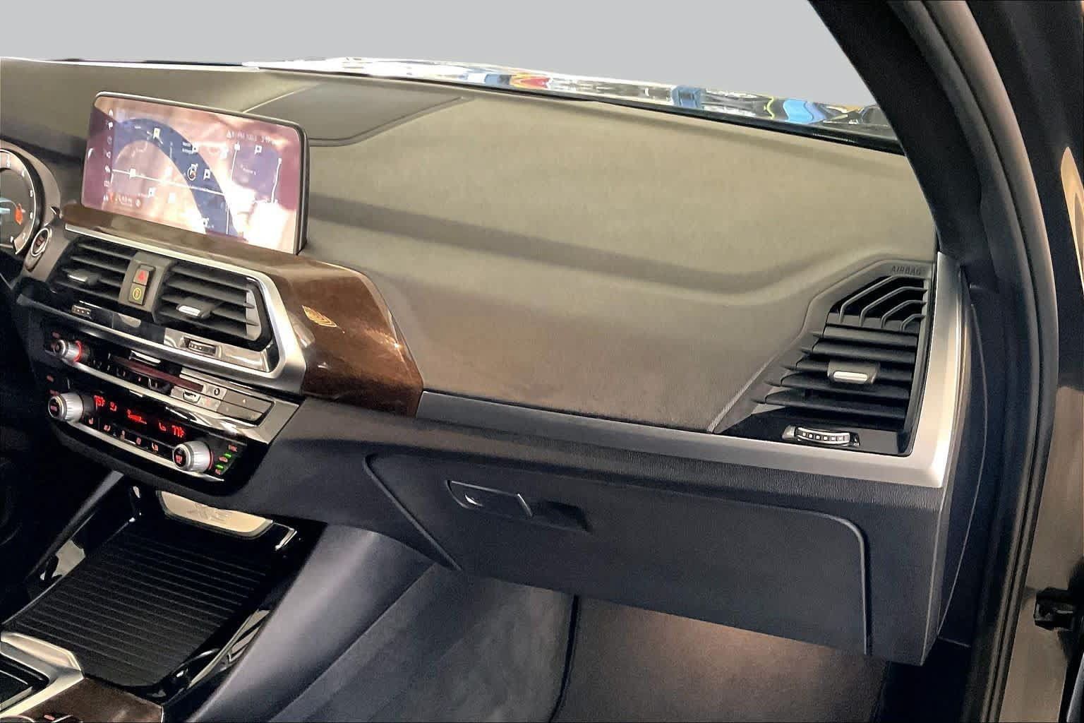 Used 2018 BMW X3 xDrive30i AWD/4WD image 17