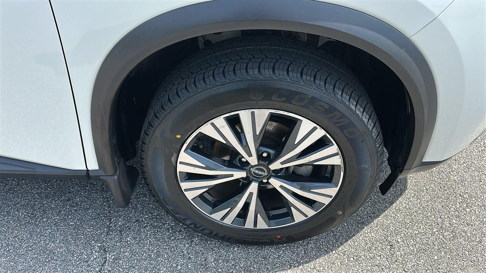 Certified 2023 Nissan Rogue SV AWD/4WD image 8