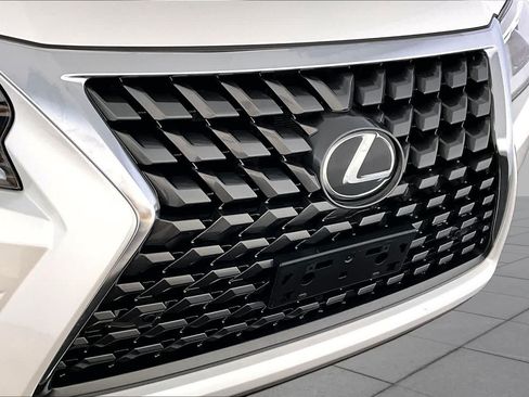 Used 2023 Lexus GX 460 Premium w/ Premium Package AWD/4WD image 32