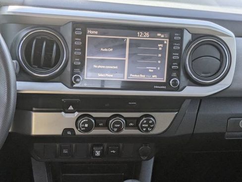 Used 2020 Toyota Tacoma SR5 image 15