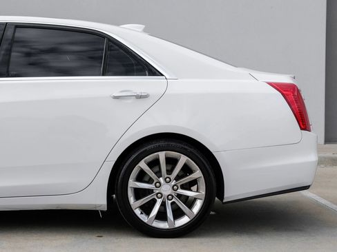 Used 2018 Cadillac CTS Luxury image 8