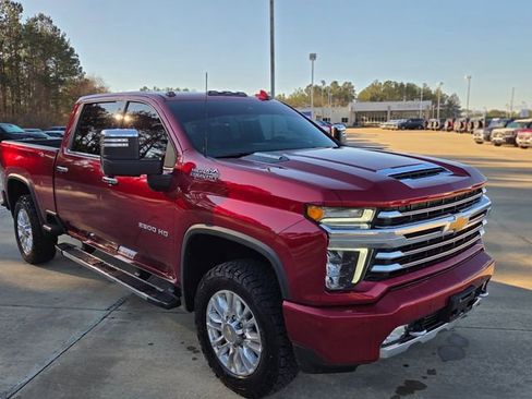 Used 2021 Chevrolet Silverado 2500 High Country w/ Z71 Off-Road Package image 8