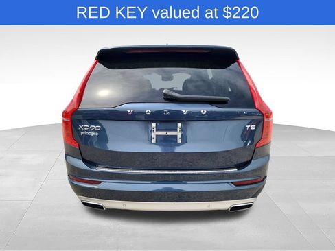 Used 2020 Volvo XC90 T5 Momentum w/ Protection Package Premier FWD image 8