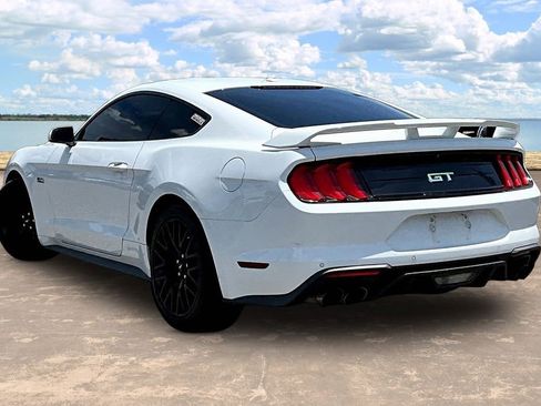 Used 2020 Ford Mustang GT Premium w/ GT Performance Package RWD image 6