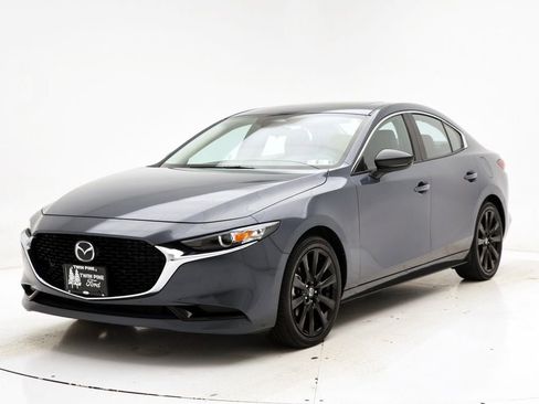 Used 2025 MAZDA MAZDA3 s image 4