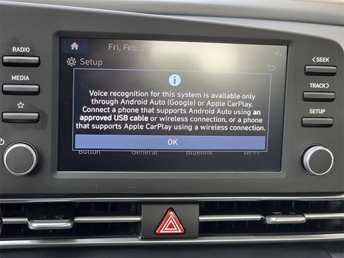 Used 2023 Hyundai Elantra SEL image 31