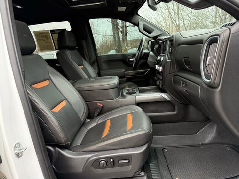 Used 2021 GMC Sierra 1500 AT4 w/ AT4 Premium Package image 40
