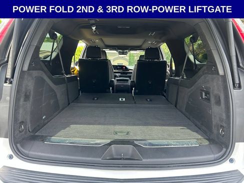 Used 2021 Cadillac Escalade ESV Premium Luxury w/ Performance Package RWD image 18