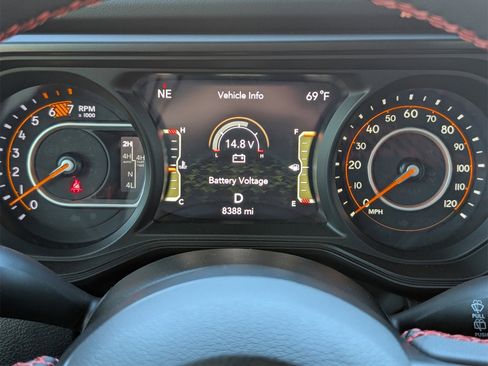 Used 2024 Jeep Wrangler Rubicon image 26