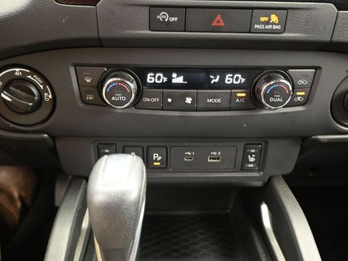 Used 2023 Nissan Frontier SV w/ SV Convenience Package AWD/4WD image 14