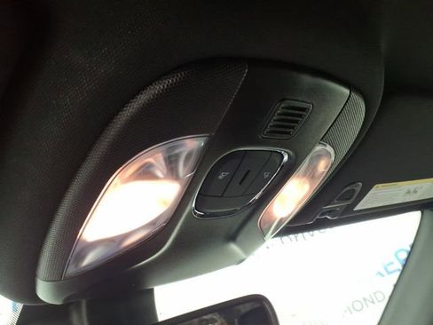 Used 2023 Jeep Compass Limited image 25