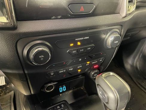 Certified 2019 Ford Ranger Lariat w/ FX4 Off-Road Package image 8