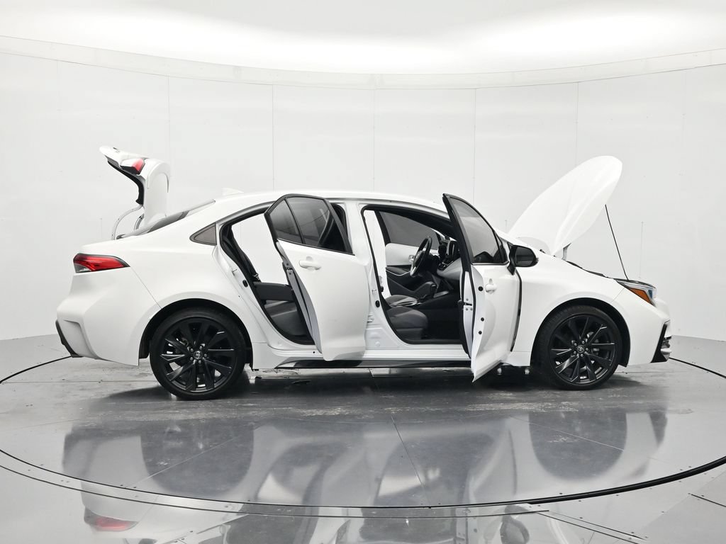 Used 2023 Toyota Corolla SE FWD image 47