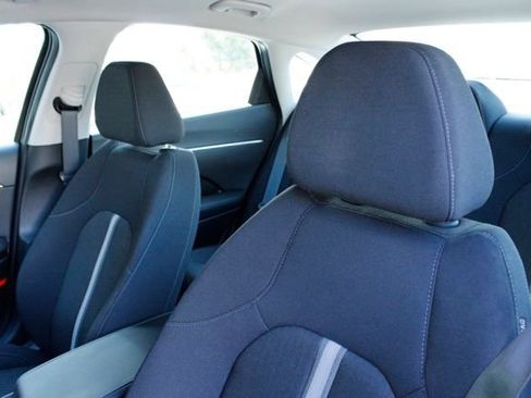 Used 2023 Hyundai Sonata SEL FWD image 12