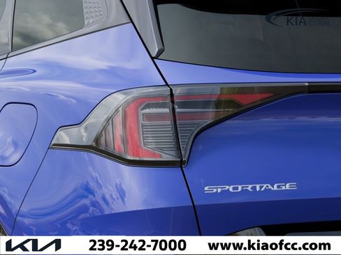 New 2026 Kia Sportage SX FWD image 11