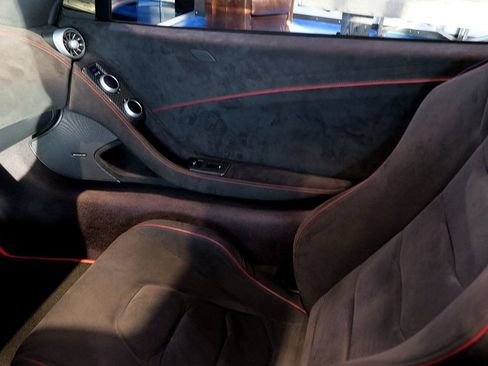 Used 2015 McLaren 650S Spider image 20