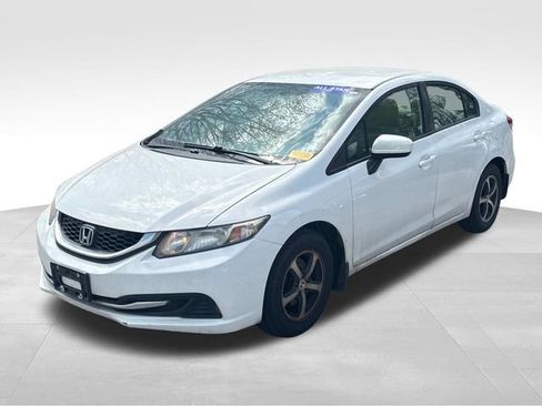 Used 2015 Honda Civic SE image 3