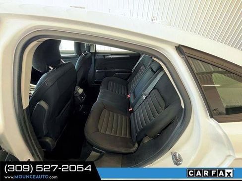 Used 2013 Ford Fusion SE FWD image 10