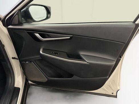 Used 2022 Kia EV6 Wind image 34