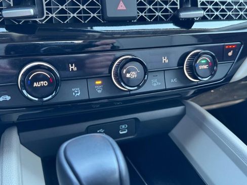 Used 2025 Honda Accord EX-L image 19