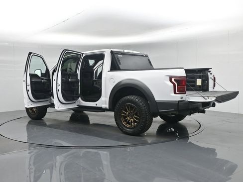 Used 2020 Ford F150 Raptor w/ Equipment Group 802A Luxury image 35