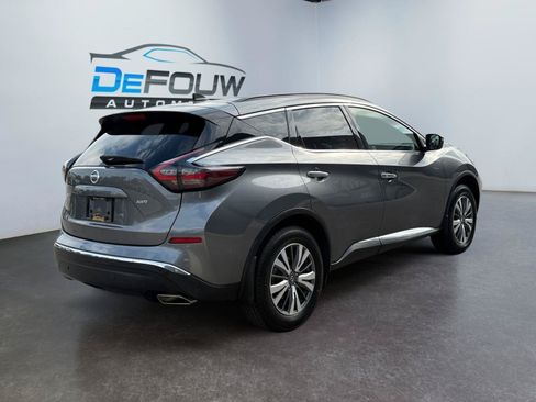 Used 2022 Nissan Murano S AWD/4WD image 3