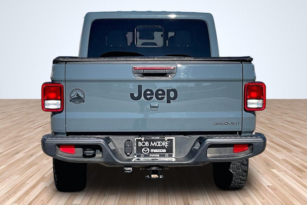 Used 2025 Jeep Gladiator Sport AWD/4WD image 4
