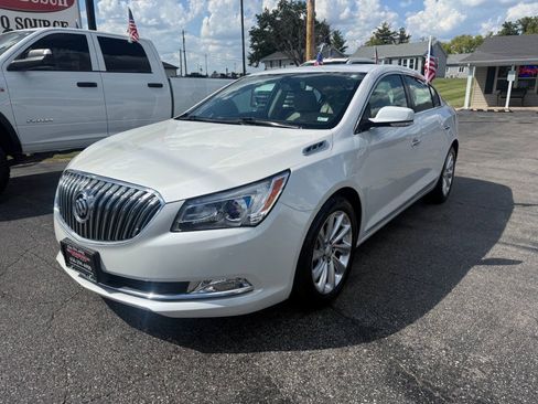 Used 2015 Buick LaCrosse Leather FWD image 2