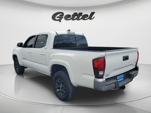 Used 2021 Toyota Tacoma SR5 RWD image 7