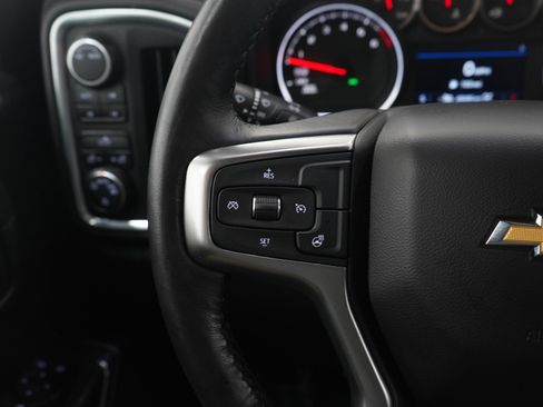 Used 2022 Chevrolet Silverado 1500 LT w/ Z71 Off-Road Package image 26