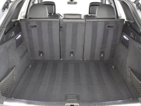 Used 2020 Audi SQ5 Premium Plus w/ Premium Plus Package image 71