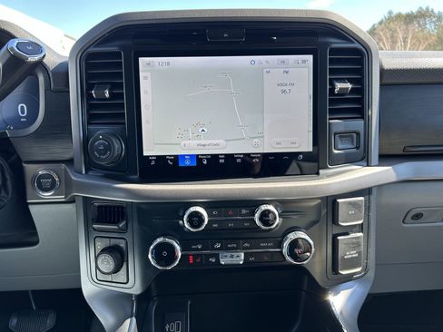 Used 2025 Ford F150 XLT w/ Equipment Group 302A MID image 19