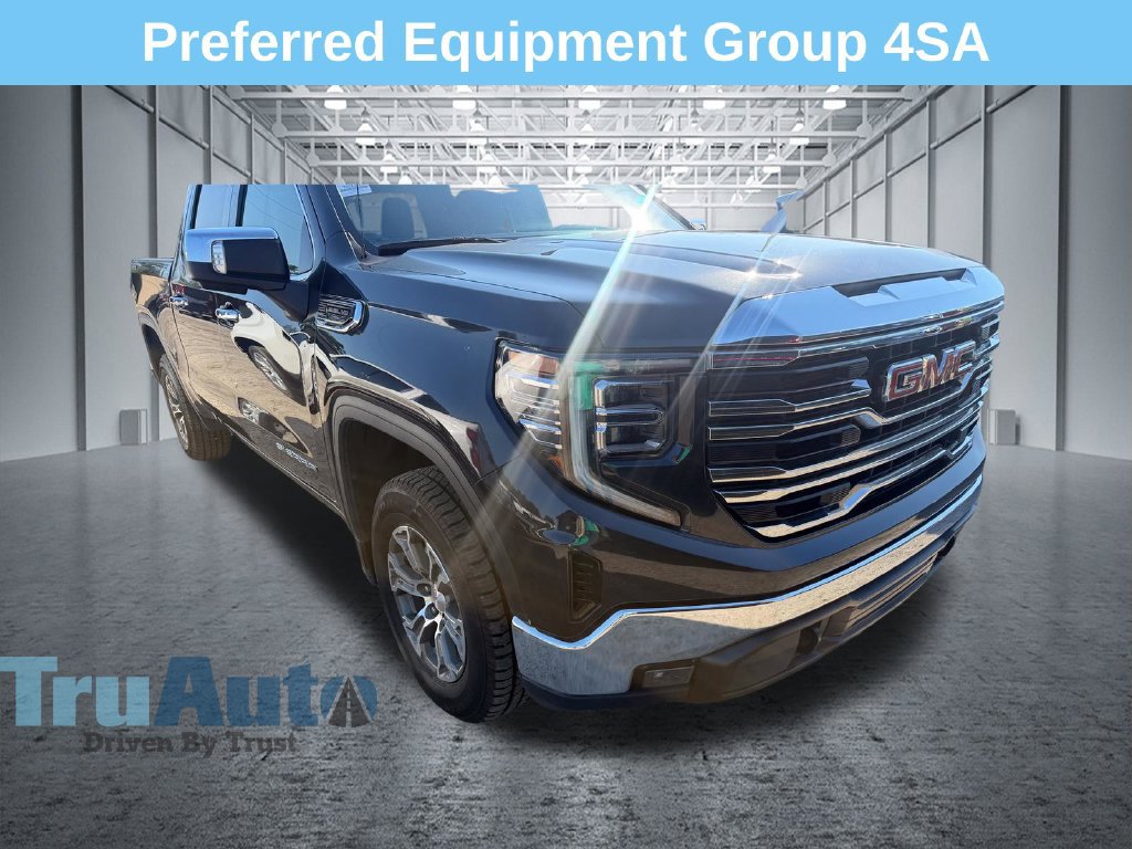 Used 2025 GMC Sierra 1500 SLT AWD/4WD image 1