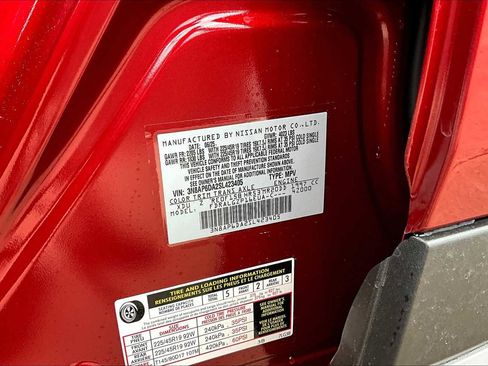 New 2025 Nissan Kicks SR image 17