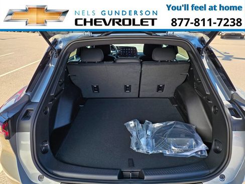 New 2026 Chevrolet Equinox EV LT w/ Comfort Package FWD image 10