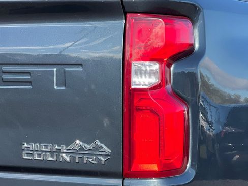 Used 2020 Chevrolet Silverado 3500 High Country w/ Z71 Off-Road Package AWD/4WD image 48