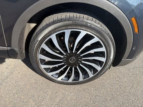 Certified 2023 Lincoln Nautilus Black Label AWD/4WD image 33