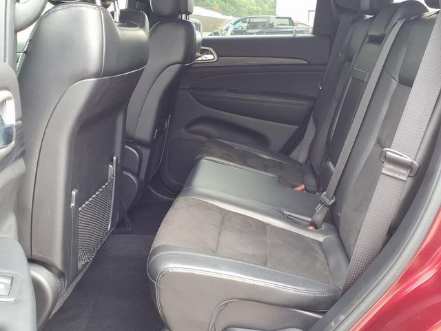Used 2020 Jeep Grand Cherokee Altitude AWD/4WD image 12